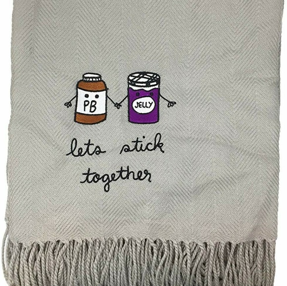 twelveNYC Other - NWOT Lets Stick Together PB & Jelly Throw Blanket